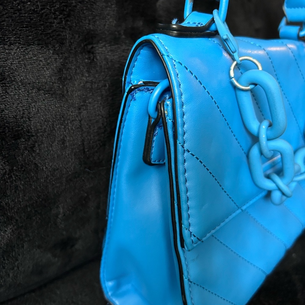 ALDO Sky Blue Quilted Chain-Handle Crossbody Bag - Picture 2 of 7